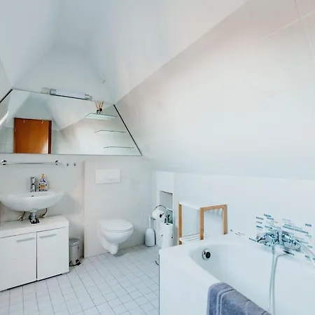 Apartment Oberhausen Sterkrade Maisonette Nahe Centro *