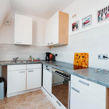 Oberhausen Sterkrade Maisonette Nahe Centro Apartment