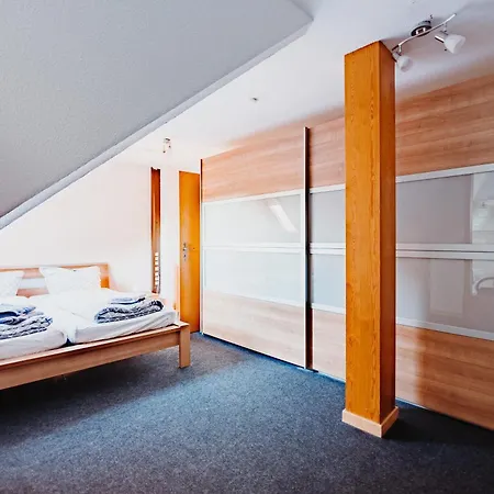 Oberhausen Sterkrade Maisonette Nahe Centro *
